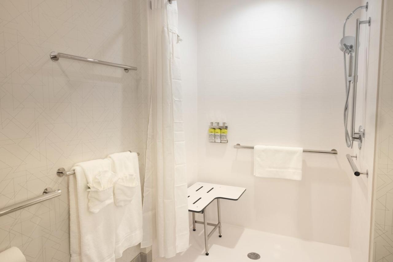 Holiday Inn Express & Suites - Harrisonburg University Area By Ihg Dış mekan fotoğraf